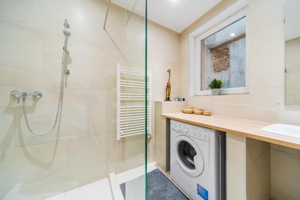 Astoria Airconed Apartments ブダペスト エクステリア 写真